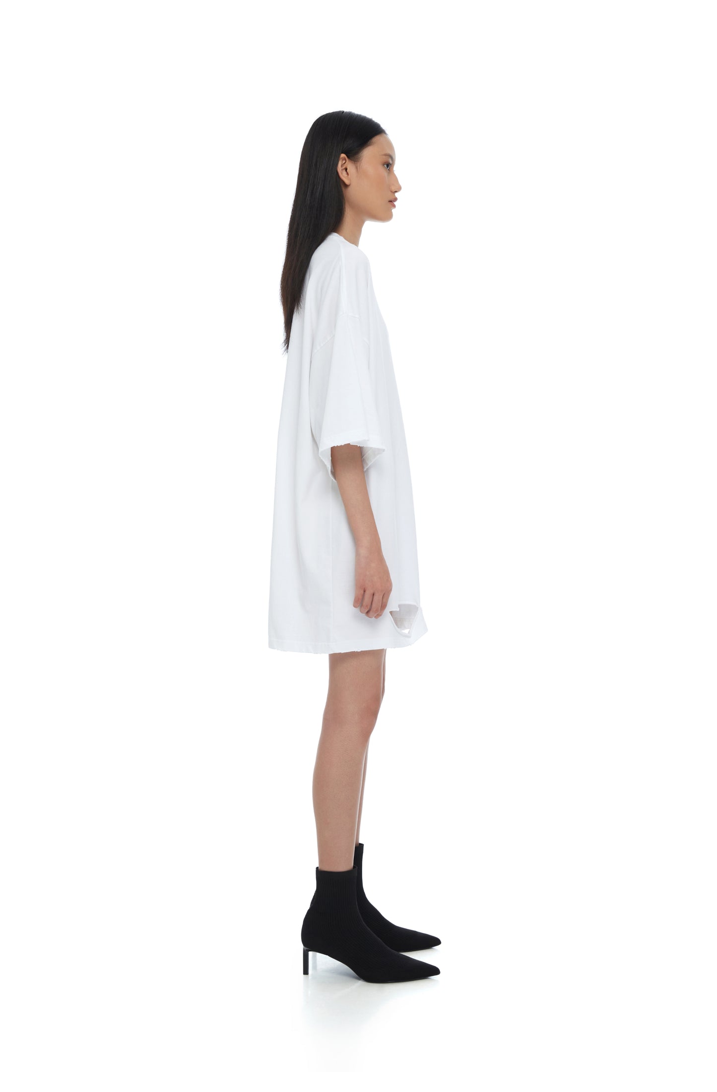 OVERSIZED DISTRESSED T-SHIRT