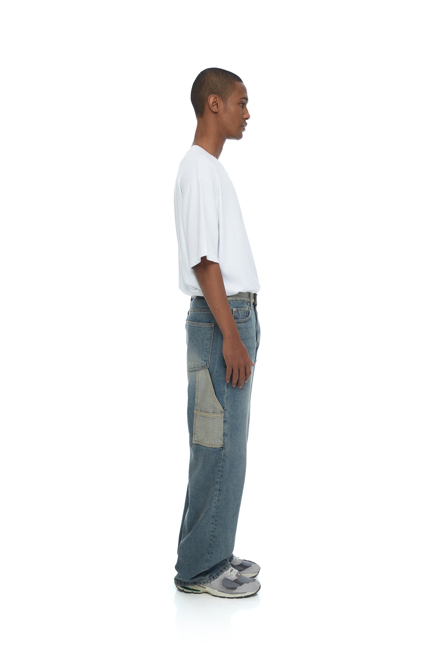 JEANS WITH ENLARGED POCKET